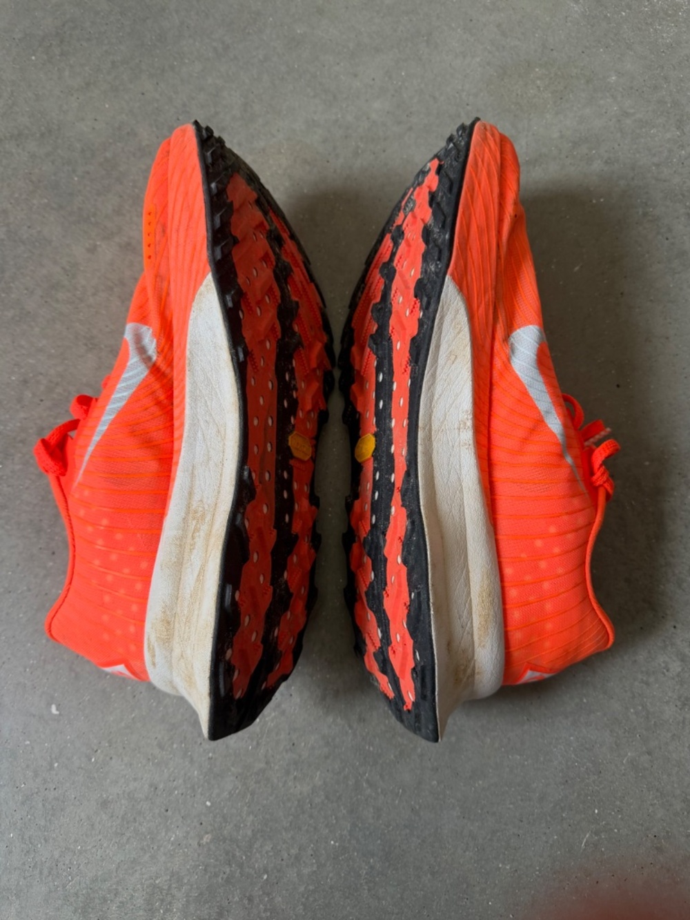 Nike ACG Ultrafly - Picture 2 of 3